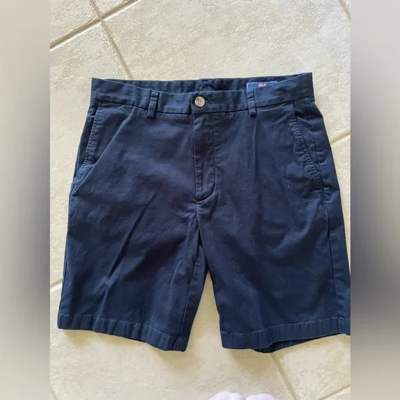 Vineyard Vines Men’s Navy Chino Shorts - Size 32- Like New - Picture 5 of 5